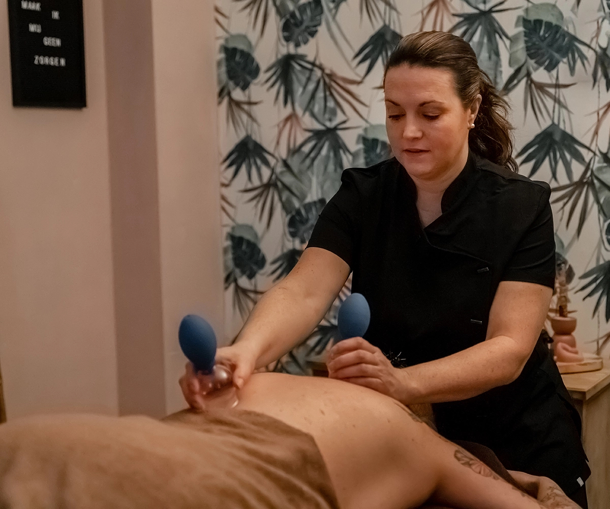Cupping massage
